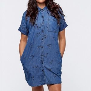 Vans X Peanuts Denim Dress | X-Small | Snoopy Print